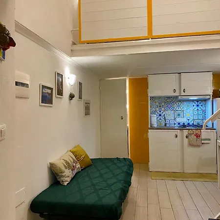 Holiday home I Rifugi Blu E Sole Di Neapolis Teatro Antico