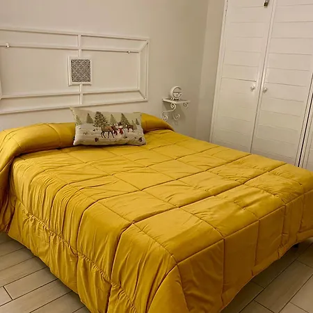 Holiday home I Rifugi Blu E Sole Di Neapolis Teatro Antico Naples