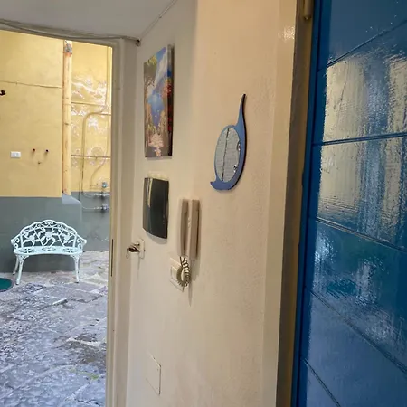 I Rifugi Blu E Sole Di Neapolis Teatro Antico * نابولي