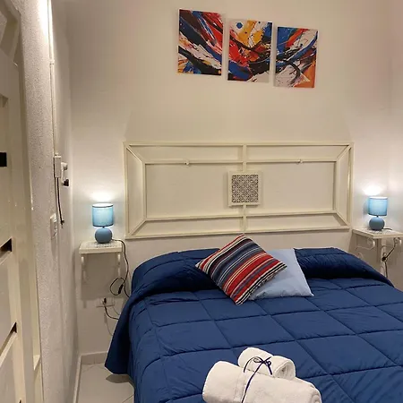 I Rifugi Blu E Sole Di Neapolis Teatro Antico * نابولي